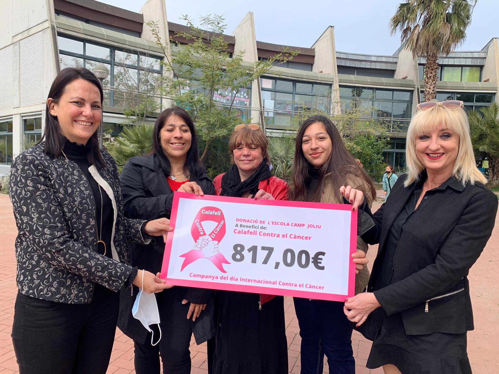 Camp Joliu lliura 817 euros per a la investigació del càncer infantil