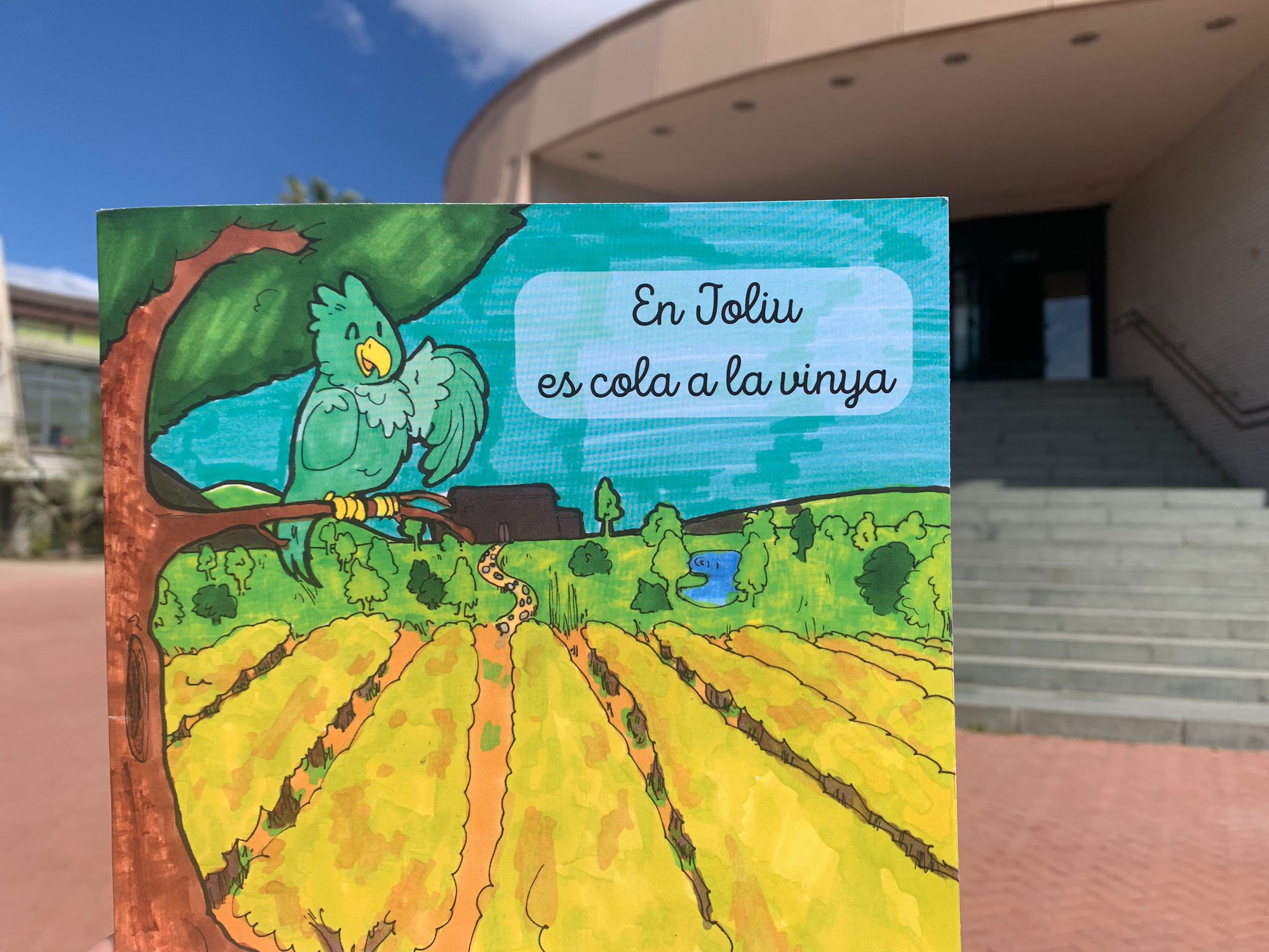 Alumnes de 3r d’ESO escriuen i il·lustren un llibre infantil sobre el patrimoni de l’Arboç 